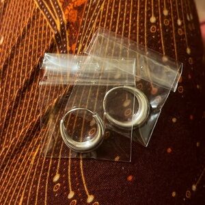 925 Sterling Silver Infinity Sleeper Hoops 20 mm